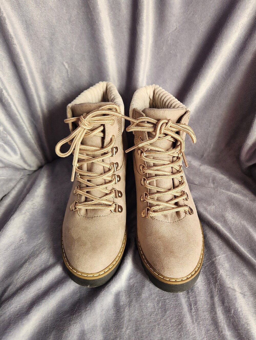 Cliffs Boots